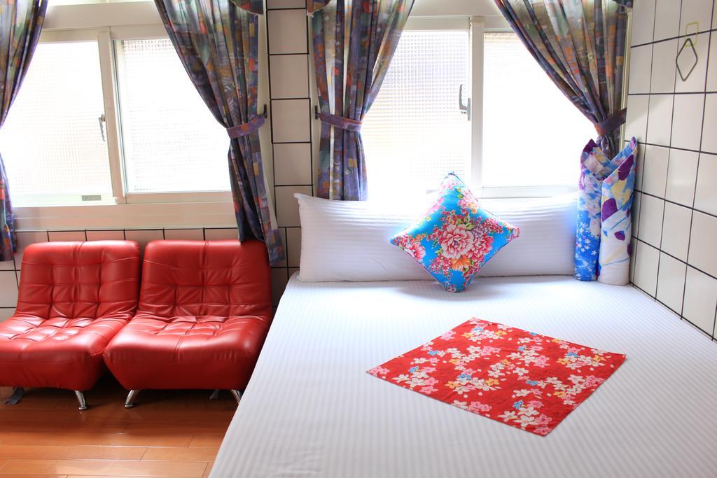 Hsin Hsin Hotel Miaoli Exterior foto